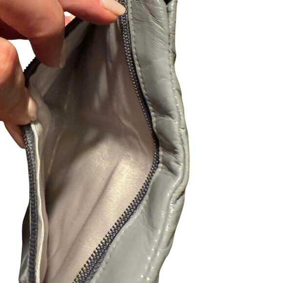 Hobo International Clutch wallet (Restored) - Picture 3 of 7